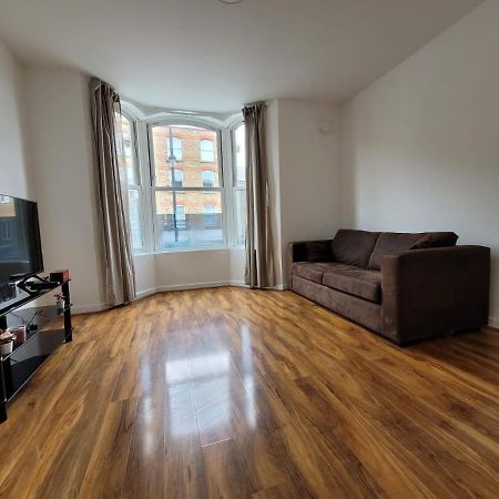 Stunning 1 Bedroom Apartment In London Londres Exterior foto