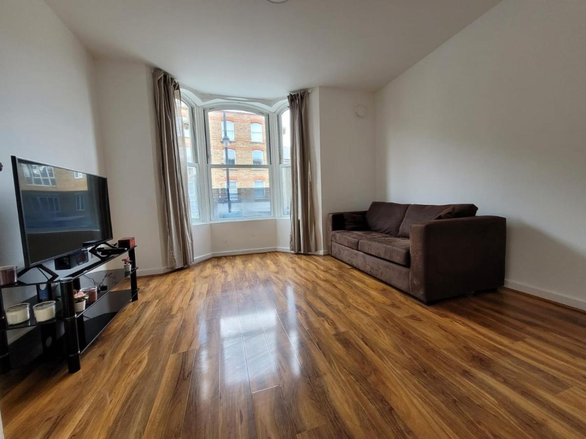 Stunning 1 Bedroom Apartment In London Londres Exterior foto